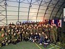 Die Musiker sorgten bei den Soldaten für gute Stimmung. (Bild öffnet sich in einem neuen Fenster)