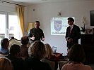 Oberstleutnant Raszer beim Vortrag in der österreichischen Botschaft. (Bild öffnet sich in einem neuen Fenster)