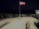 Der feierliche Festakt begann mit dem Hissen der Flagge. (Bild öffnet sich in einem neuen Fenster)