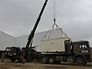 Der Abbau der Container beginnt. (Bild öffnet sich in einem neuen Fenster)