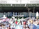 Rund 4.000 Pilger waren... (Bild öffnet sich in einem neuen Fenster)