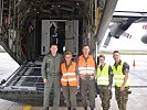 Oberstarzt Dr. Schaffenrath-Resi, 2.v.l., mit ihrem Team. (Bild öffnet sich in einem neuen Fenster)