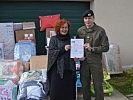 Direktorin Salihu dankte Oberst Zauner und den österreichischen Soldaten. (Bild öffnet sich in einem neuen Fenster)