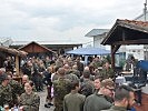 400 Soldaten aus mehreren Nationen waren zu dem Fest gekommen. (Bild öffnet sich in einem neuen Fenster)