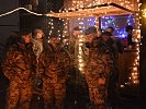 Der Adventmarkt erfreut auch internationale Gäste. (Bild öffnet sich in einem neuen Fenster)