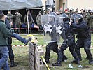 Die kosovarische Polizei präsentierte sich professionell. (Bild öffnet sich in einem neuen Fenster)