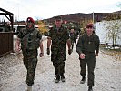 Oberstleutnant Ertl und Obst Schneider kommen ins Ziel. (Bild öffnet sich in einem neuen Fenster)