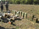 ...Minen, Granaten und tausende Schuss Munition. Fotos: KFOR. (Bild öffnet sich in einem neuen Fenster)