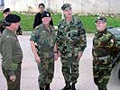 Begrüßung durch den Bataillonskommandanten Oberstleutnant Norbert Pallan. (Bild öffnet sich in einem neuen Fenster)