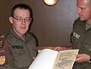 Siegerehrung durch Oberstleutnant Haller. (Bild öffnet sich in einem neuen Fenster)