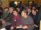 Einheimisches Publikum beim VDC-Meeting im Camp Casablanca. (Bild öffnet sich in einem neuen Fenster)