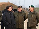 V.l.: Minister Darabos, Generalleutnant Entacher und Major Fiedler. (Bild öffnet sich in einem neuen Fenster)