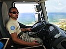 LKW-Kraftfahrer ist einer der Berufe bei UNIFIL. (Bild öffnet sich in einem neuen Fenster)