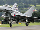 Der erste Eurofighter setzt am Flughafen Zeltweg auf. (Bild öffnet sich in einem neuen Fenster)