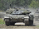 Main battle tank "Leopard" 2A4. (Image opens in new window)