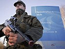 Austrian tank troops protect people in Styria (Click to enlarge!)