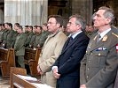 V.l.: Minister Platter, Sektionschef Holenia, General Schittenhelm. (Bild öffnet sich in einem neuen Fenster)