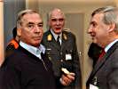 Karl Schranz, Brigadier Gerald Karner, Fritz Verzetnitsch. (Bild öffnet sich in einem neuen Fenster)