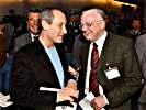 Dr. Peter Pilz mit General Schätz. (Bild öffnet sich in einem neuen Fenster)