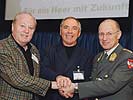 Abg. z. NR Anton Gaal, Karl Schranz, Generalmajor Othmar Commenda. (Bild öffnet sich in einem neuen Fenster)