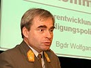 Vortragender Brigadier Wosolsobe. (Bild öffnet sich in einem neuen Fenster)