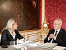 Bundespräsident Van der Bellen und Ministerin Tanner. (Bild öffnet sich in einem neuen Fenster)