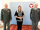 Generalleutnant Luif, Ministerin Tanner, General Brieger. (Bild öffnet sich in einem neuen Fenster)