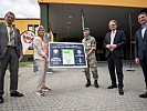 Klaudia Tanner beim Jägerbataillon 18. (Bild öffnet sich in einem neuen Fenster)