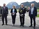 Klaudia Tanner und Hermann Schützenhöfer in Aigen im Ennstal. (Bild öffnet sich in einem neuen Fenster)