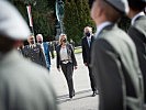 Ministerin Tanner und Bundespräsident Van der Bellen bei der Feier. (Bild öffnet sich in einem neuen Fenster)