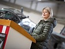 Klaudia Tanner beim "Fly-out" der Saab 105. (Bild öffnet sich in einem neuen Fenster)