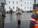 24.12.: Klaudia Tanner besucht Soldaten in Laa an der Thaya. (Bild öffnet sich in einem neuen Fenster)