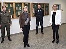 Klaudia Tanner und Johanna Mikl-Leitner in Langenlebarn. (Bild öffnet sich in einem neuen Fenster)