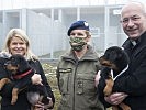 Hundetaufe: Klaudia Tanner mit Toni Faber am 21. Jänner 2021. (Bild öffnet sich in einem neuen Fenster)