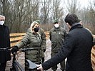 Klaudia Tanner besuchte die Hofaubrücke in Korneuburg. (Bild öffnet sich in einem neuen Fenster)