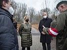 Klaudia Tanner besuchte die Hofaubrücke in Korneuburg. (Bild öffnet sich in einem neuen Fenster)