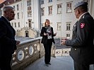 Klaudia Tanner präsentierte den Studiengang für IKT-Offiziere. (Bild öffnet sich in einem neuen Fenster)