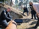 Ministerin Klaudia Tanner besuchte den Entminungsdienst. (Bild öffnet sich in einem neuen Fenster)