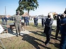 Klaudia Tanner und Karl Nehammer an der Grenze im Burgenland. (Bild öffnet sich in einem neuen Fenster)