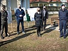 Klaudia Tanner und Karl Nehammer an der Grenze im Burgenland. (Bild öffnet sich in einem neuen Fenster)