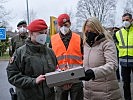 Osterbesuch: Klaudia Tanner bei Soldaten in Gmünd. (Bild öffnet sich in einem neuen Fenster)