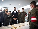 Ministerin Tanner bei der Teststation in Frastanz in Vorarlberg. (Bild öffnet sich in einem neuen Fenster)