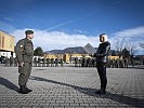 Neuer Kommandant: Klaudia Tanner beim Pionierbataillon 1. (Bild öffnet sich in einem neuen Fenster)