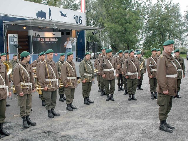 Bildgröße auf die Monitorauflösung (640x480 px) optimiert