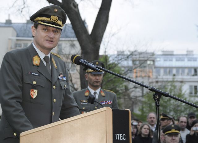 Bildgröße auf die Monitorauflösung (640x480 px) optimiert