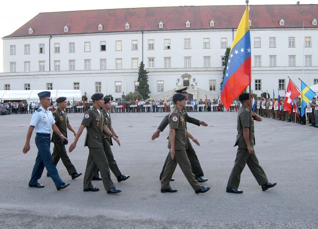 Bildgr&ouml;&szlig;e auf die Monitoraufl&ouml;sung (640x480 px) optimiert