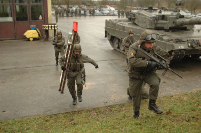 Bildgröße auf die Monitorauflösung (640x480 px) optimiert