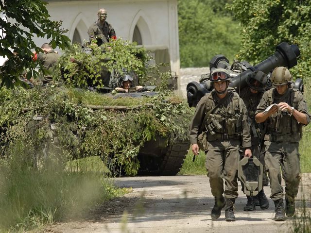 Bildgröße auf die Monitorauflösung (640x480 px) optimiert