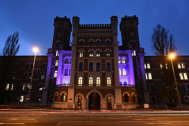 Bildgröße auf die Monitorauflösung (640x480 px) optimiert