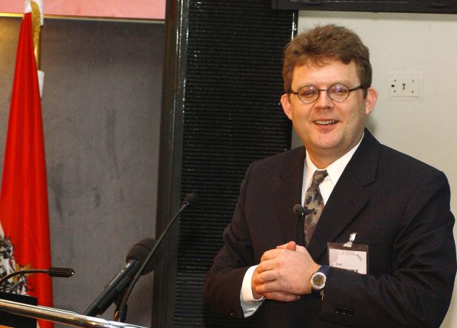 Bildgröße auf die Monitorauflösung (640x480 px) optimiert